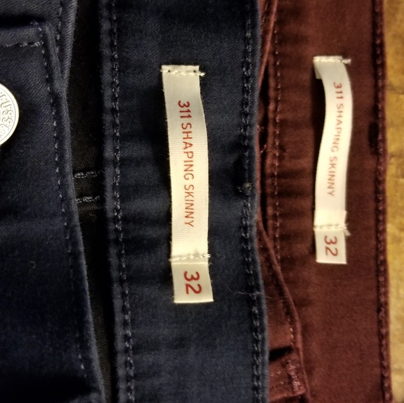 SOLD. Levi's 311 Shaping Skinny Jeans - Size 32 - Picture 3 of 6